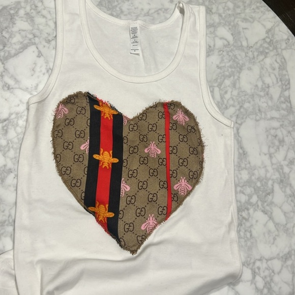 Novelty GG. Tank Top. New.  Small - Picture 5 of 7